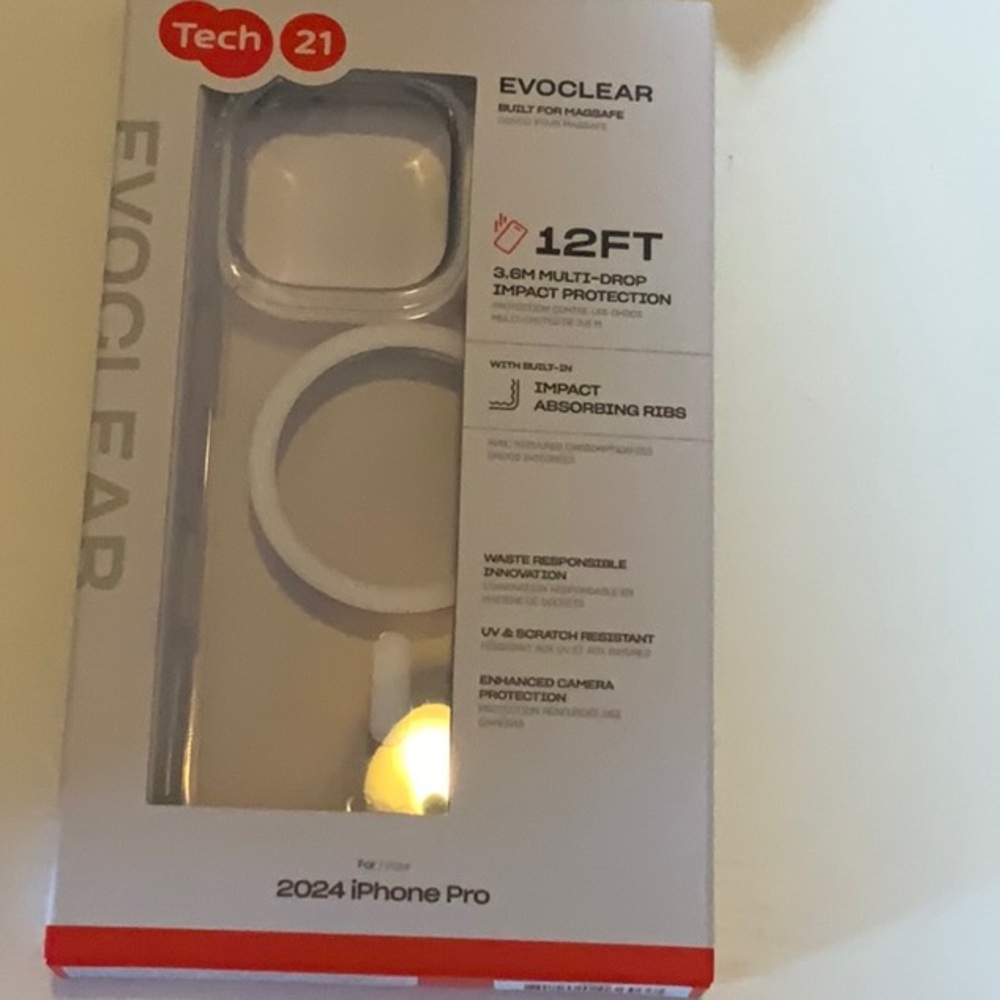 Tech21 White Evo Case for iPhone Pro
